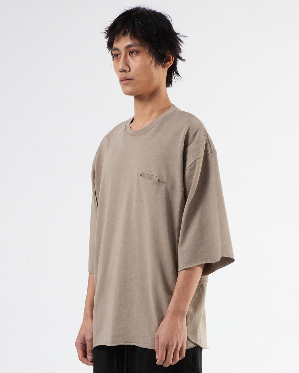 Double Pockets Tee