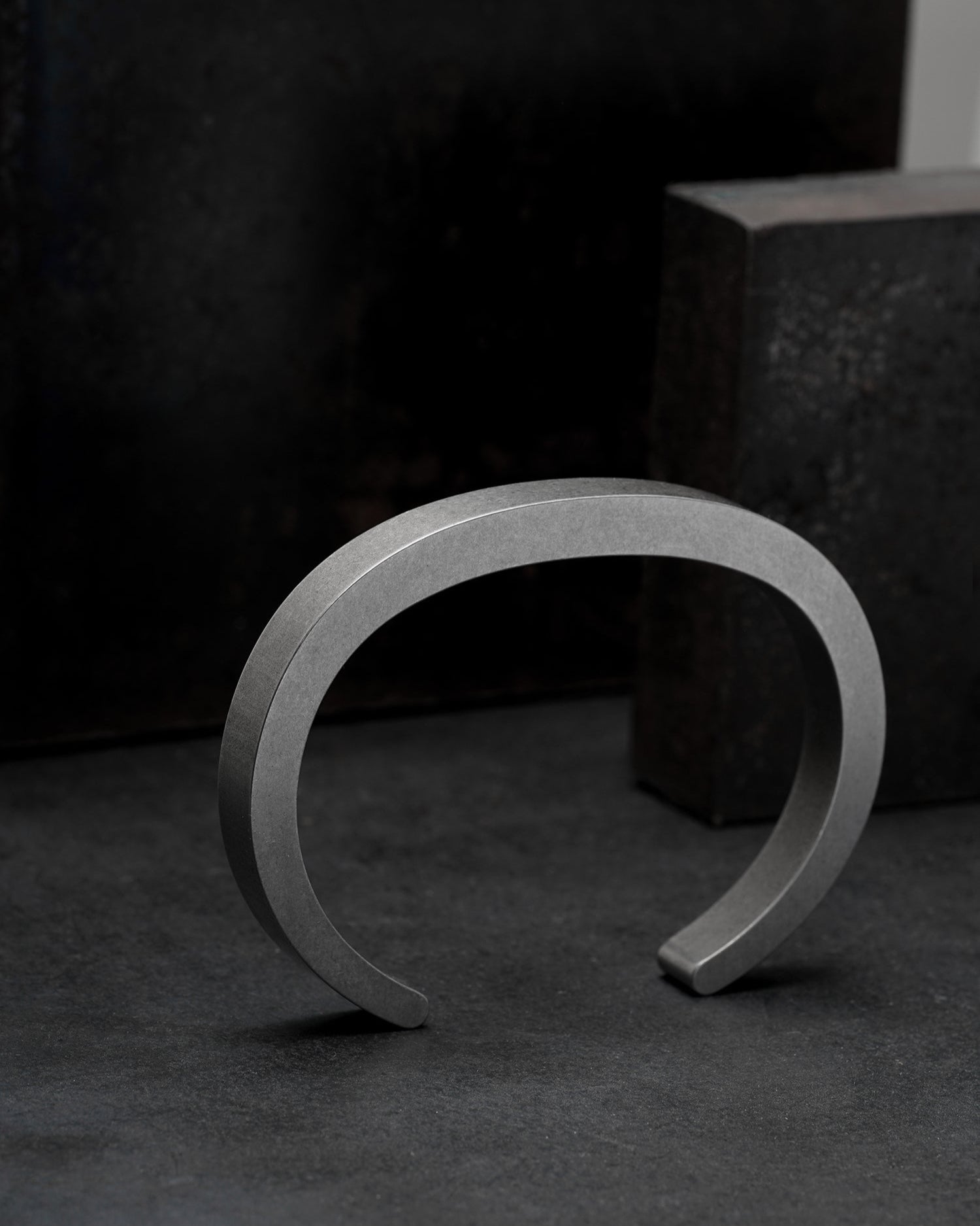 RIGHT ANGLE_RA-B01_CUFF