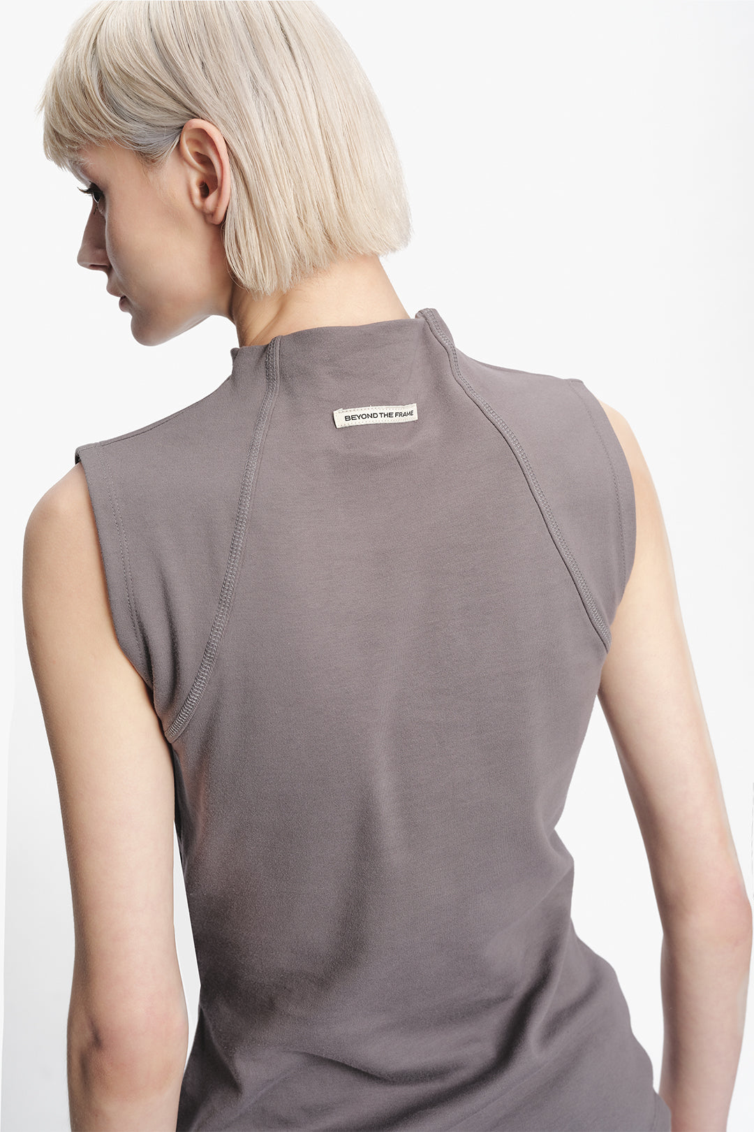 Logo Sleeveless Turtleneck