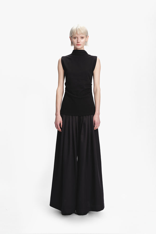 Pleated Wide-leg Pants