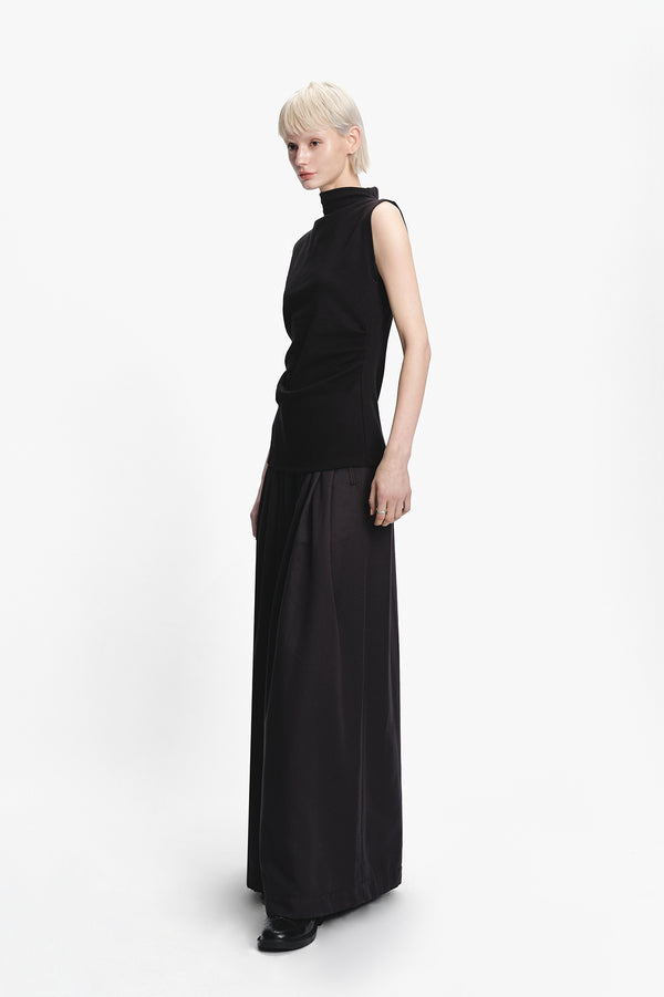Pleated Wide-leg Pants