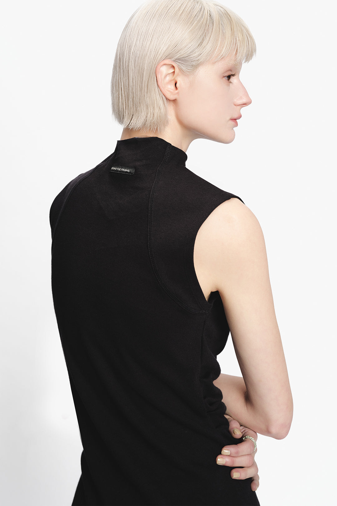 Logo Sleeveless Turtleneck
