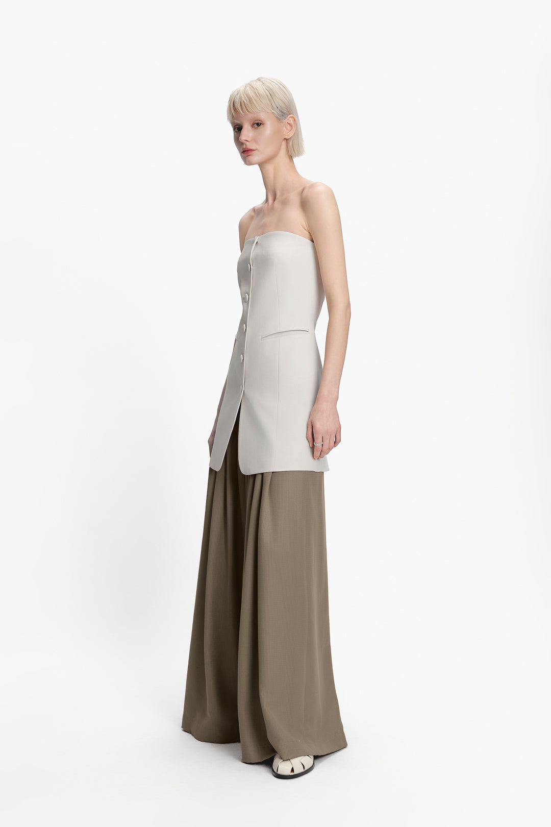 Pleated Wide-leg Pants