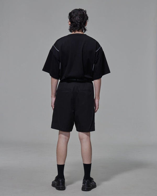 Wide-legged Scoop Shorts