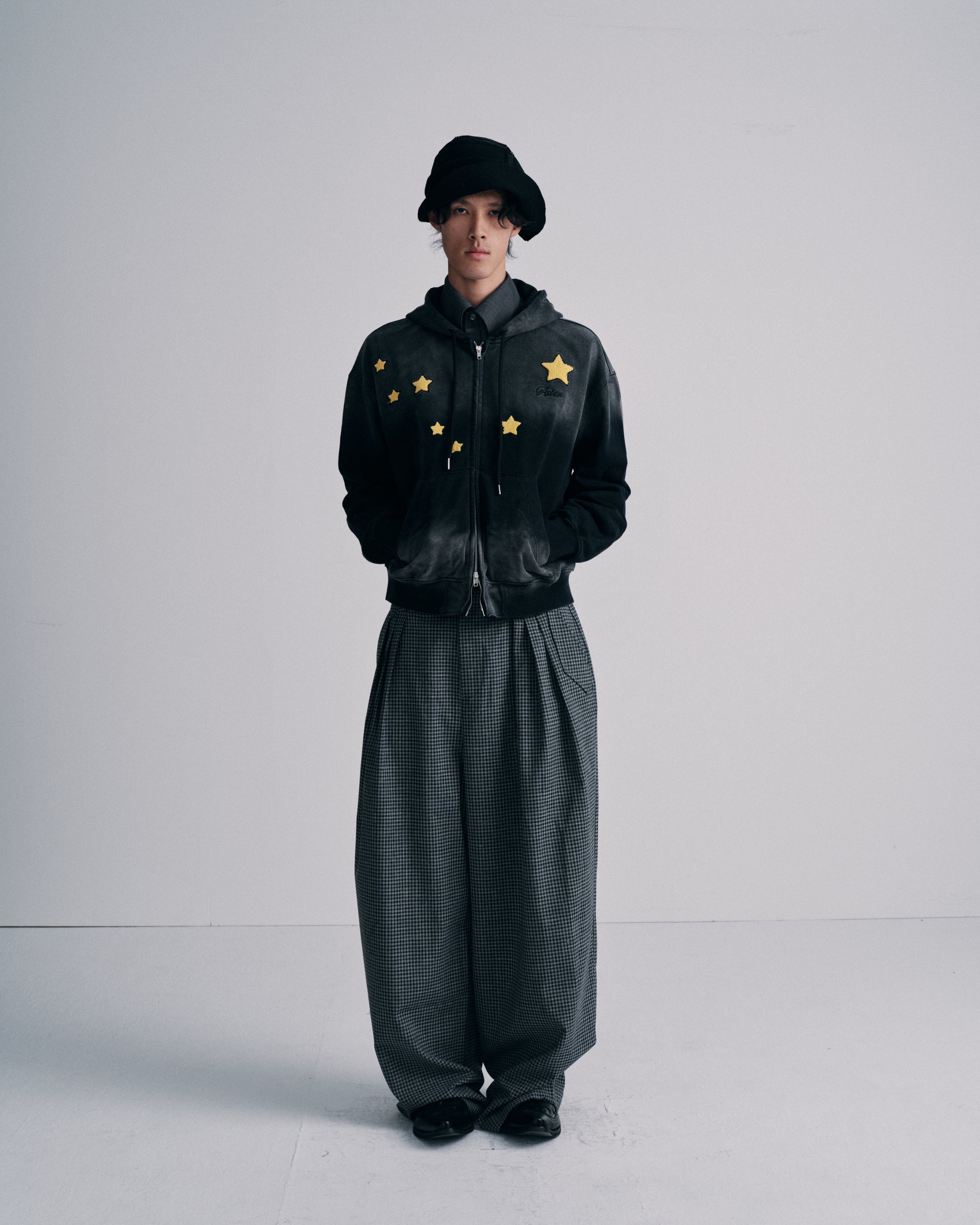 ASTER STAR HOODIE JACKET｜BLACK