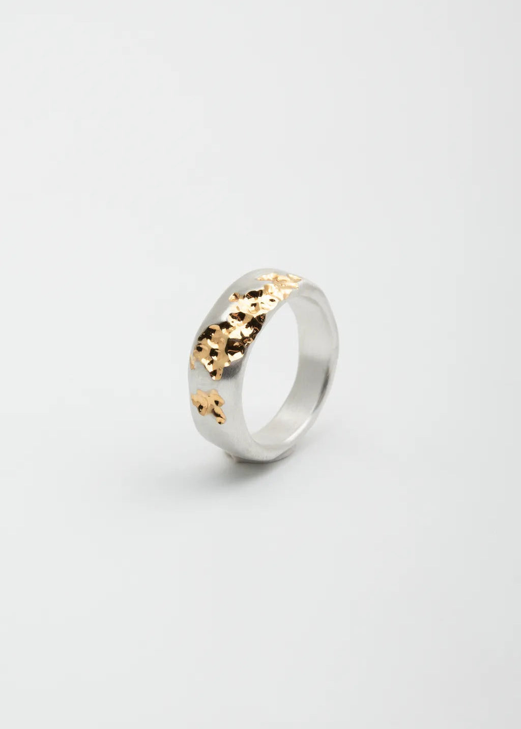 Goldfish ring White / Black