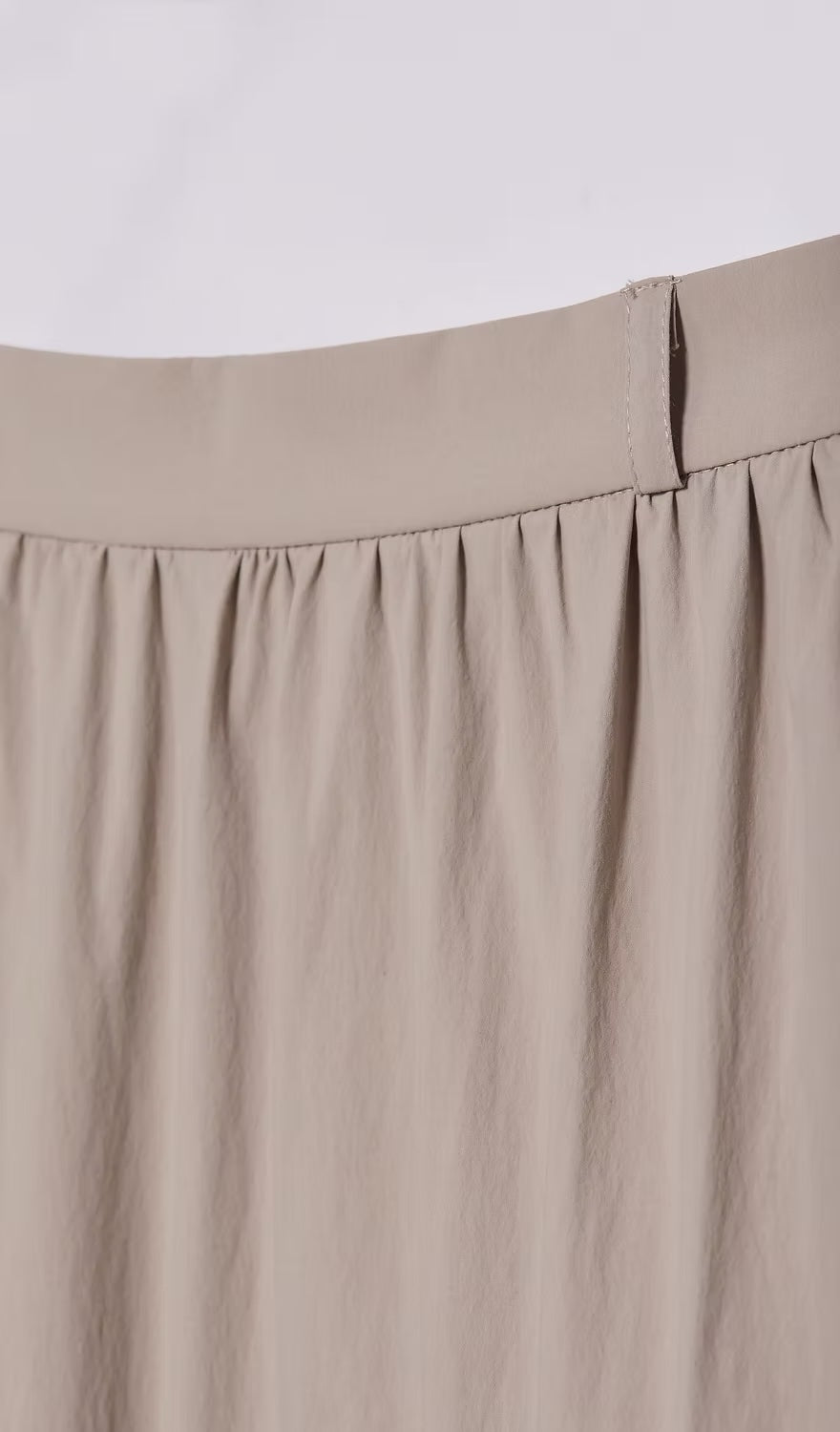 抽皺鏤空三層淺灰長裙｜淺灰