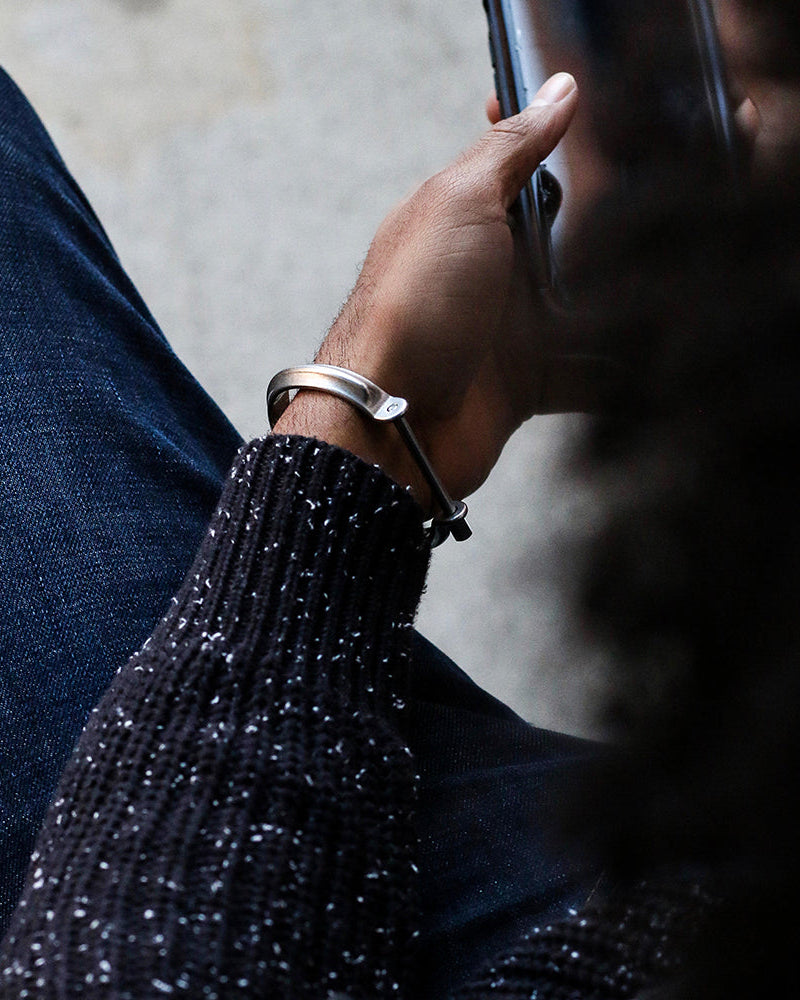 CLAMP_CL-B01_CUFF (Matte Steel)