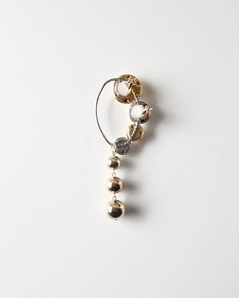 AGG Ear Clip | gold
