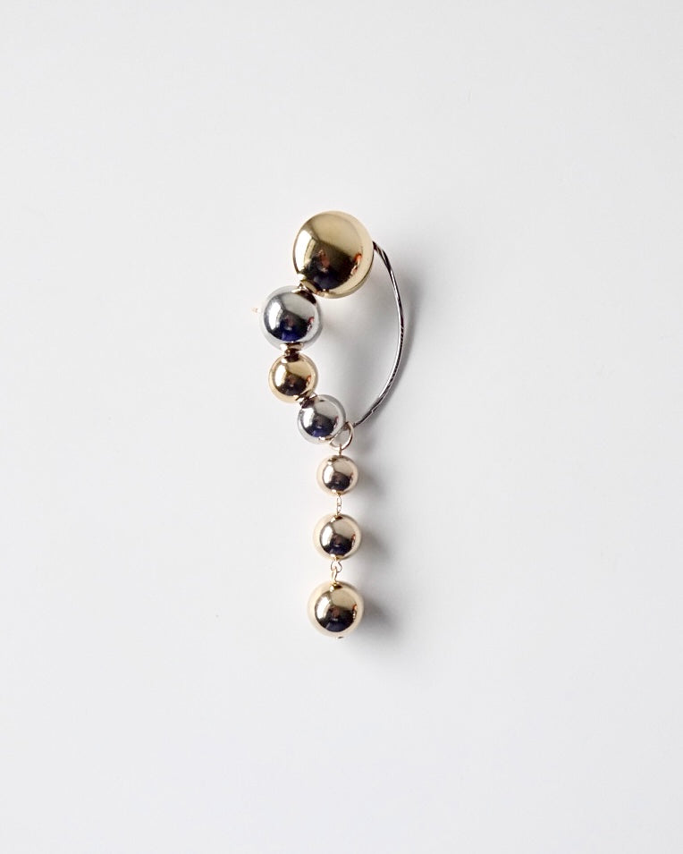 AGG Ear Clip | gold