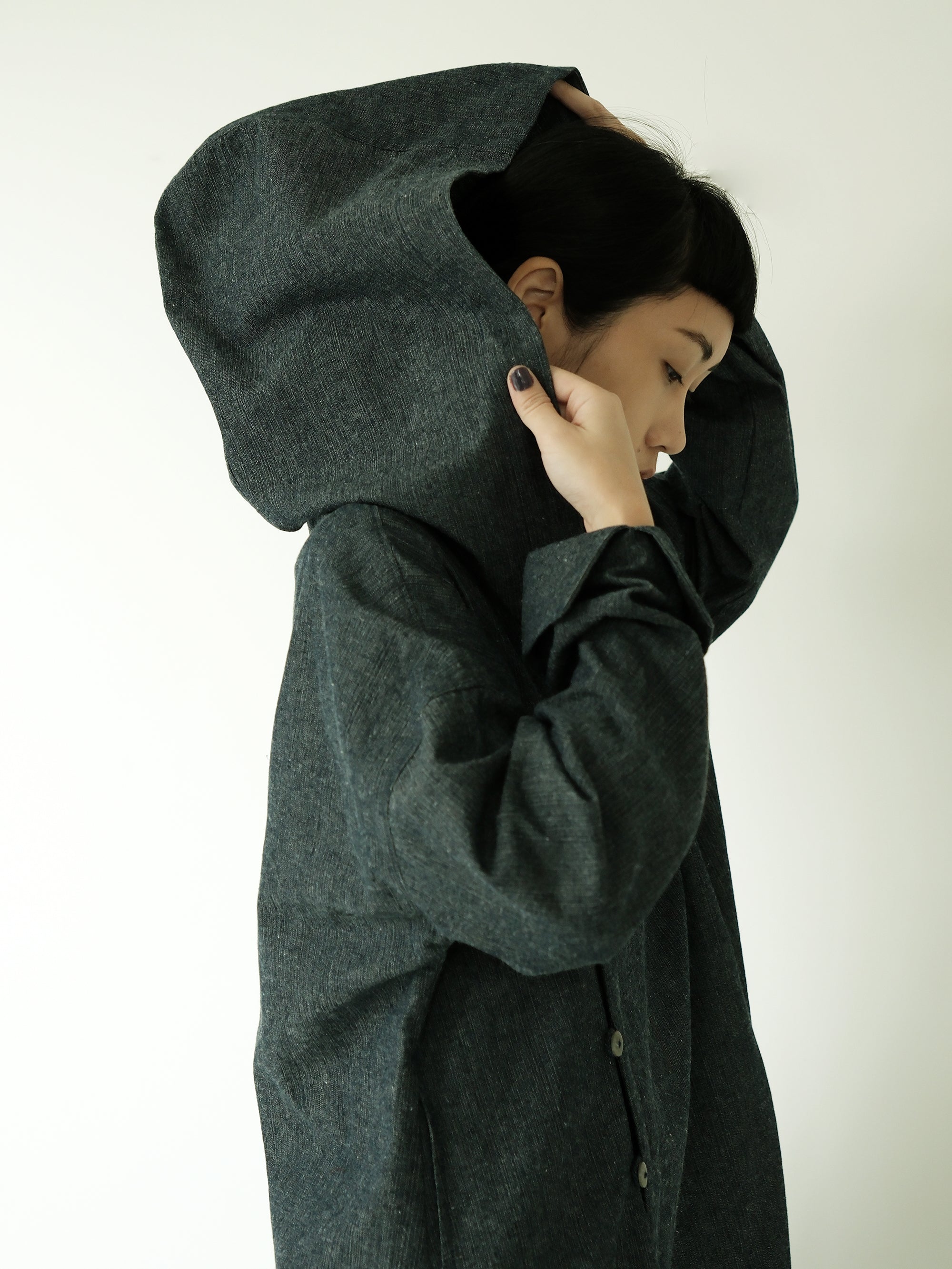 大連帽寬領風衣外套