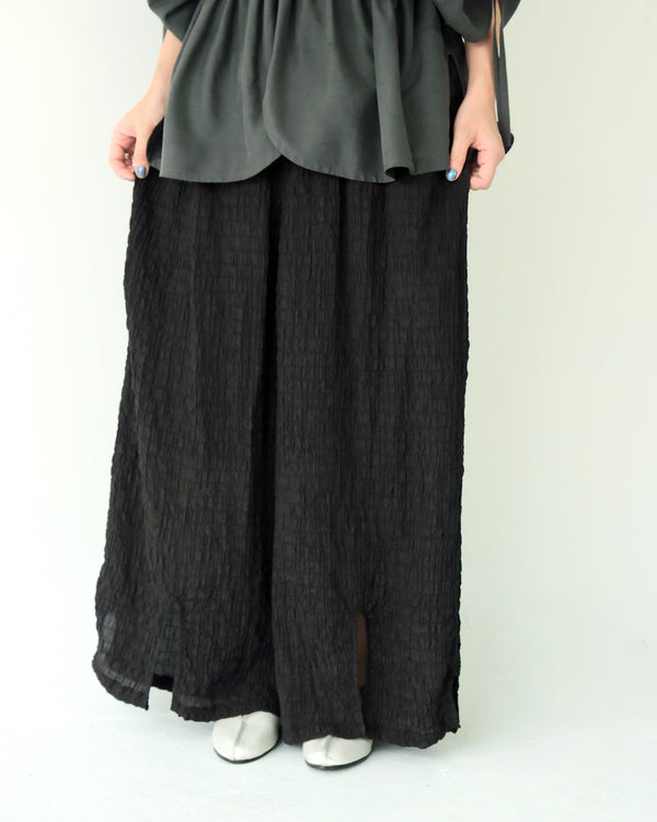 蠶絲前後開衩寬褲