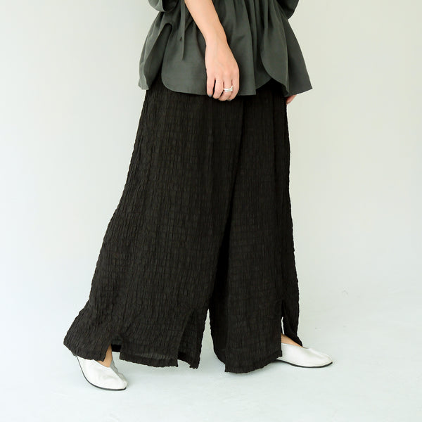 蠶絲前後開衩寬褲