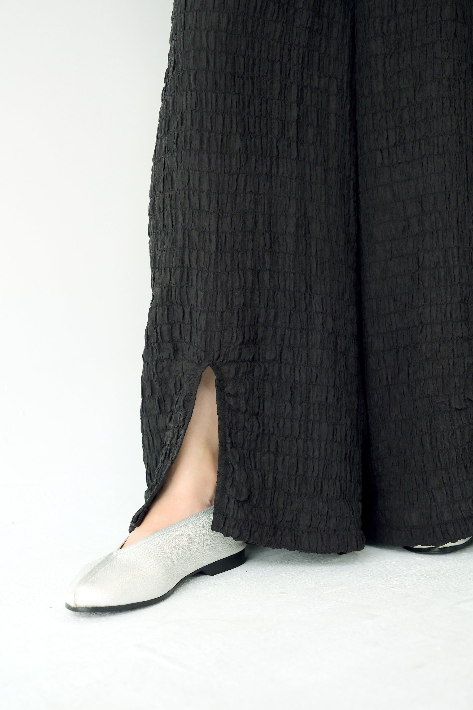 蠶絲前後開衩寬褲