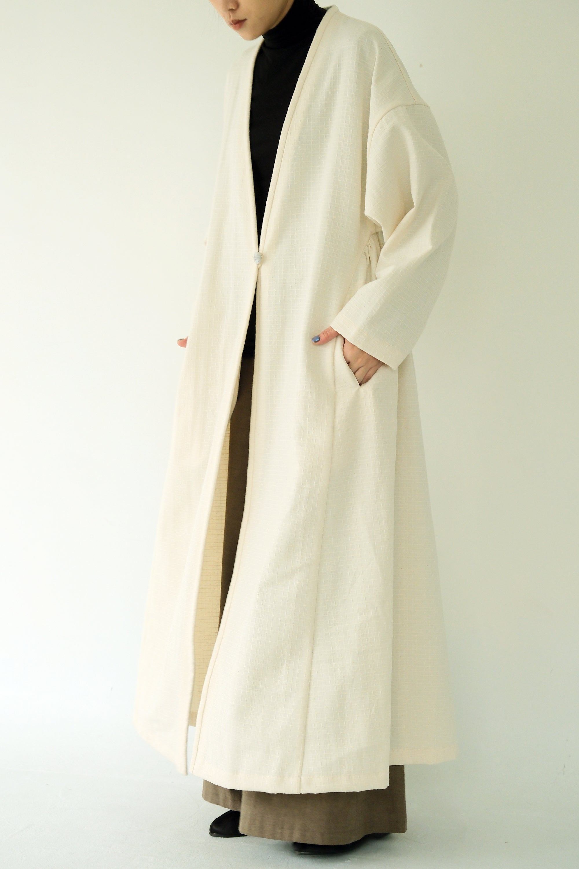 中亞開襟縮腰外套｜米色織紋