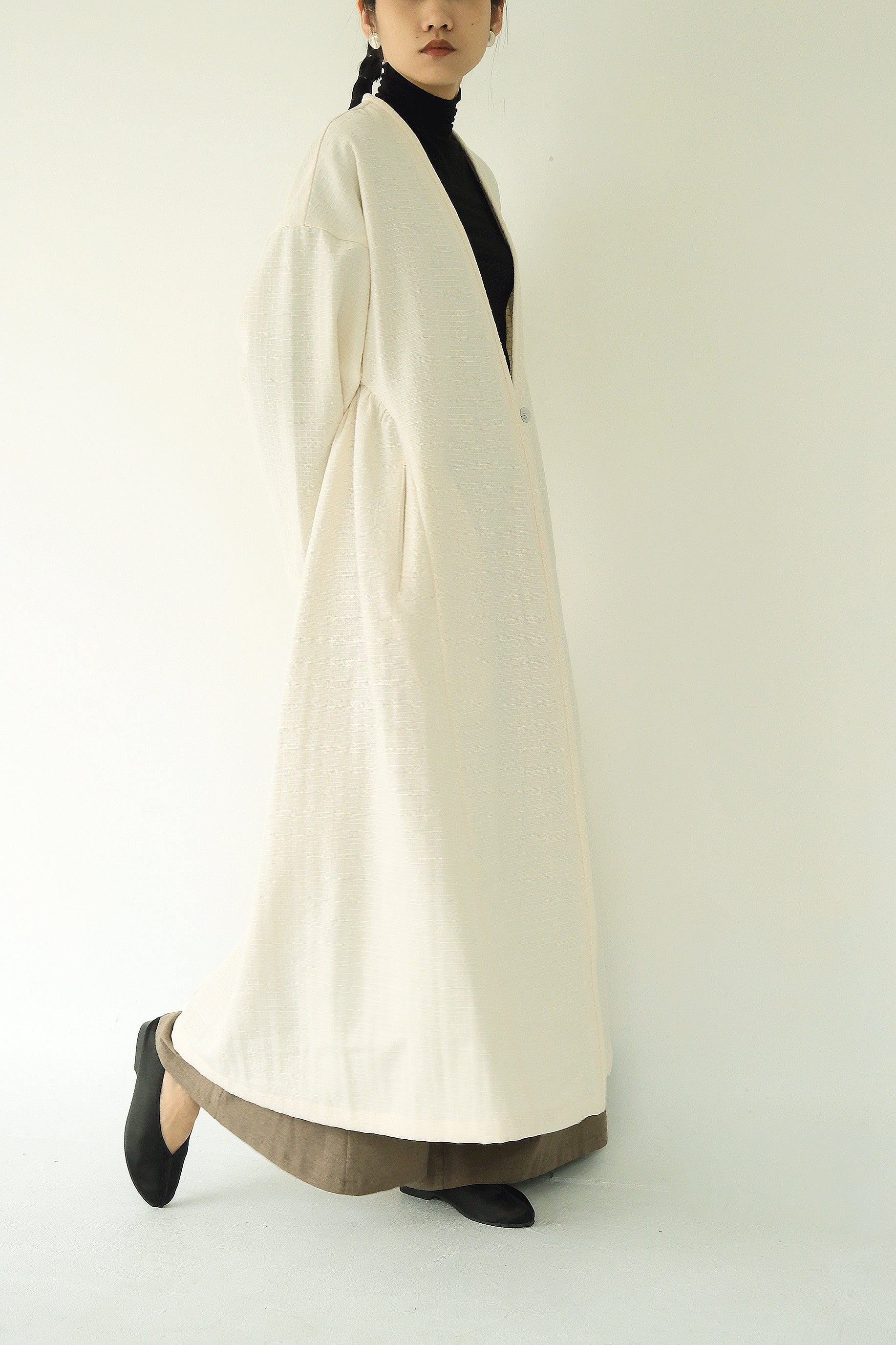 中亞開襟縮腰外套｜米色織紋