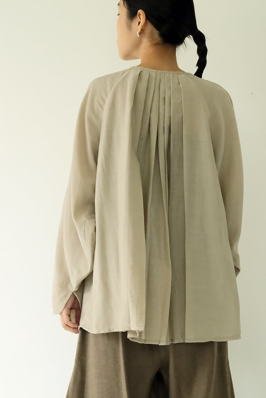 琵琶袖散狀襯衫｜米灰