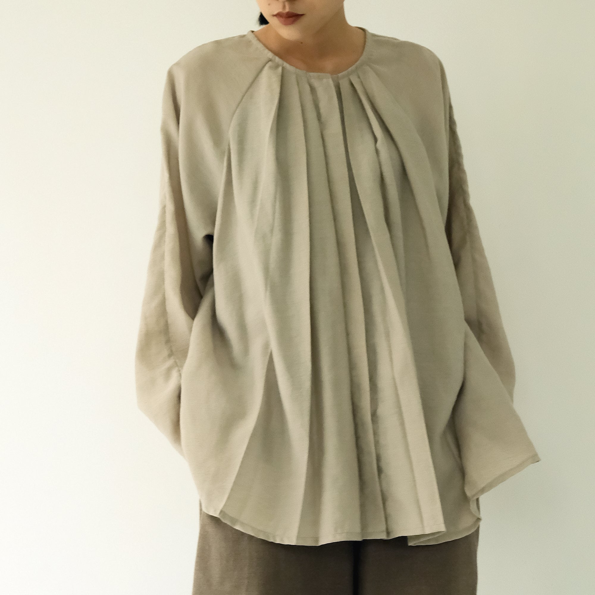 琵琶袖散狀襯衫｜米灰