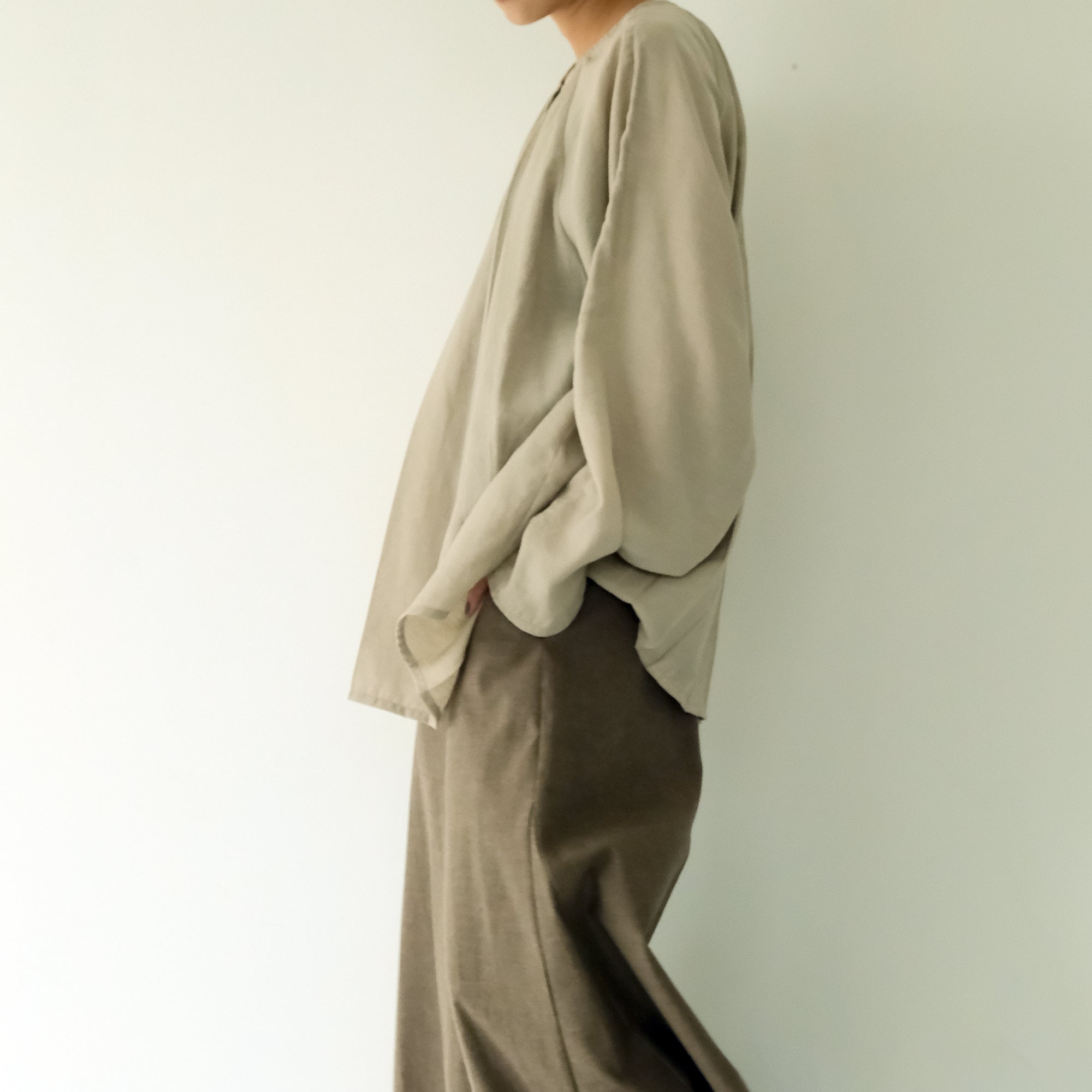 琵琶袖散狀襯衫｜米灰