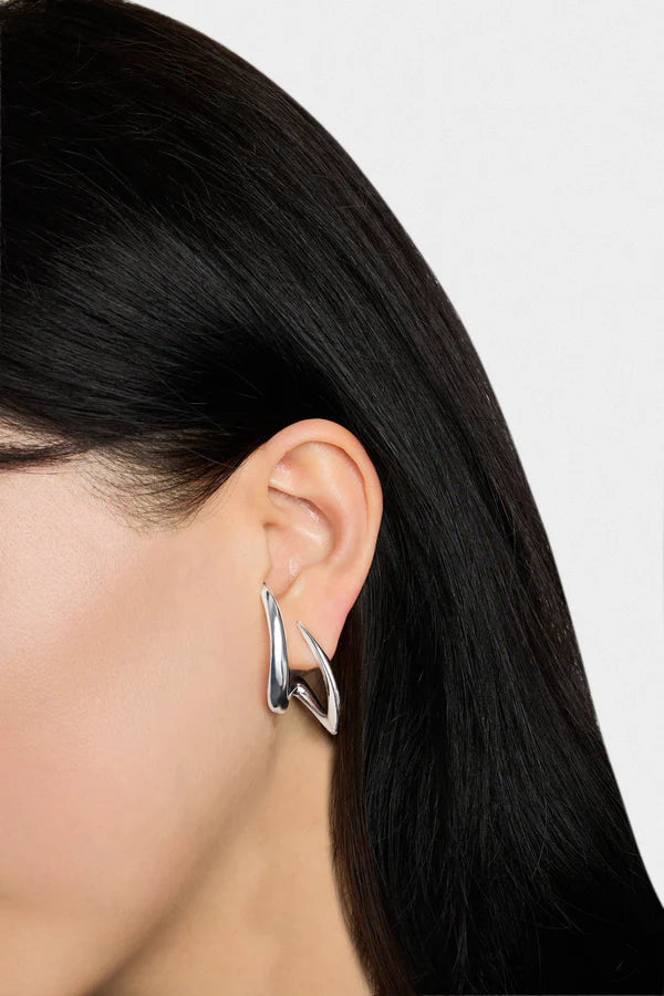 The Soutenu Earrings (Pair)