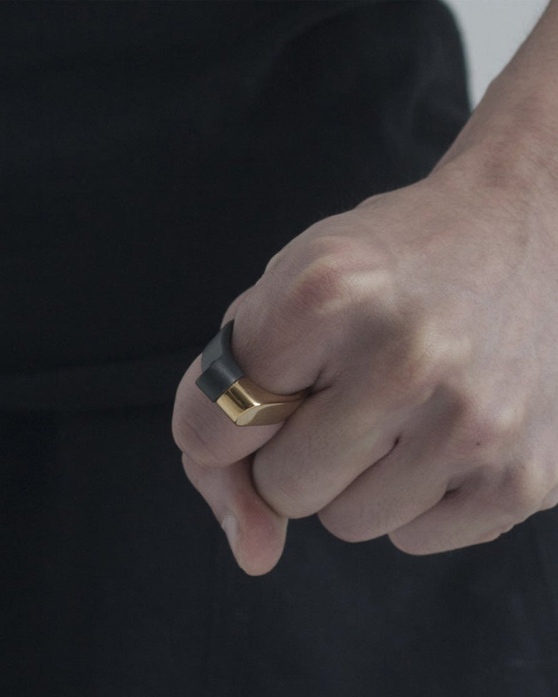 CLAMP_CL-R01_RING (Rough Black & Polished Gold)