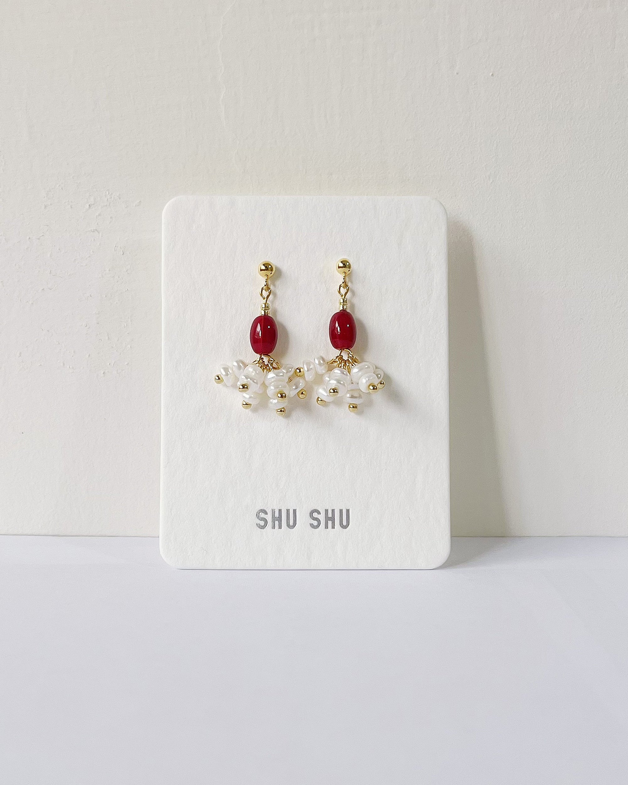 紅色連衣裙・耳環