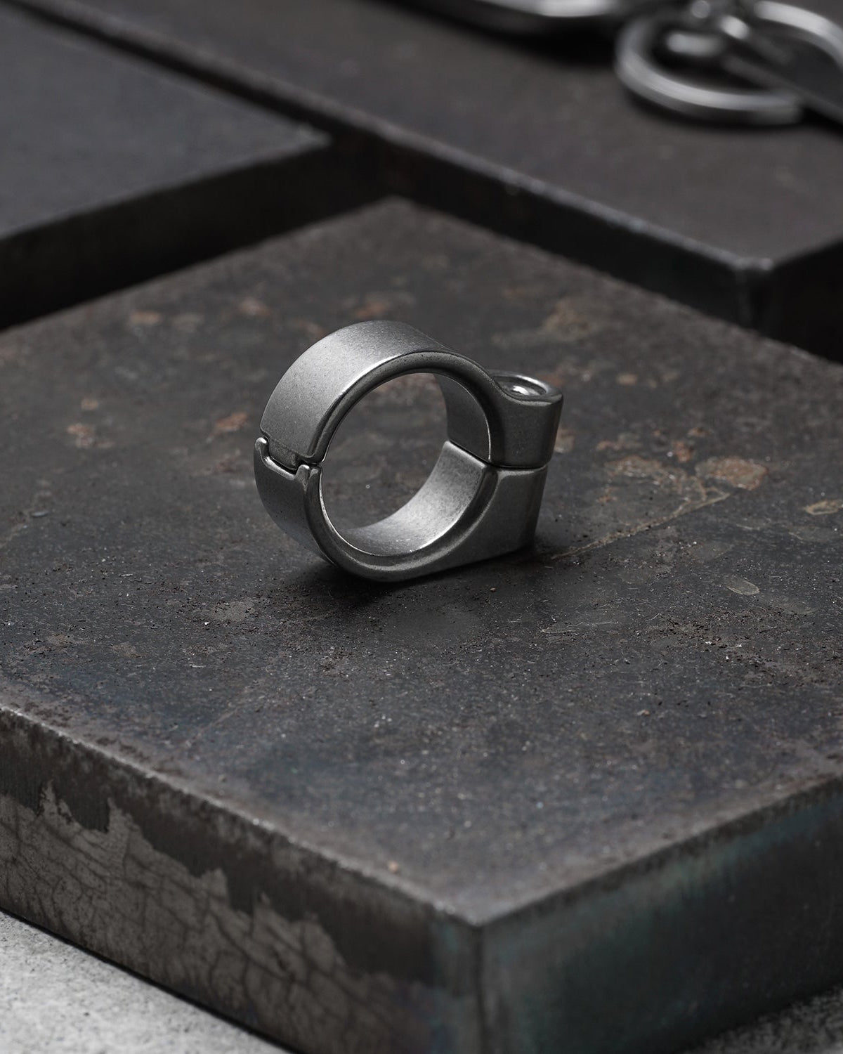 CLAMP_CL-R01_RING (Matte Steel)